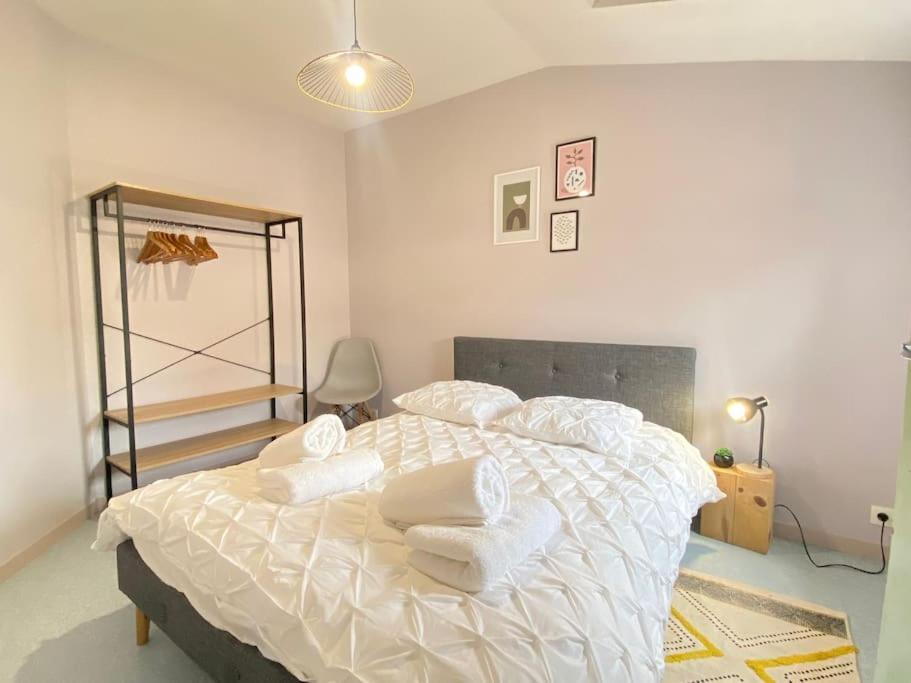 Apartment Le Cathedrale,t3 En Plein Centre De Poitiers